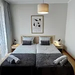 아파트 Royal Sun Premium
