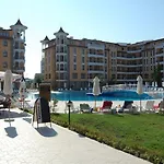 Royal Sun Premium 아파트 *