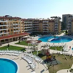 Royal Sun Premium 아파트 써니비치
