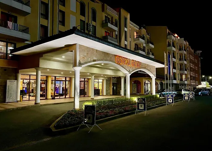 Royal Sun Premium アパート *